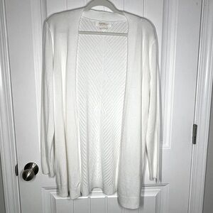 Cocobleu cream cardigan size L CB190